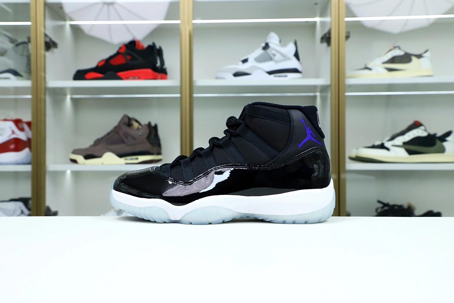 JORDAN AIR 11 NIKE 0717